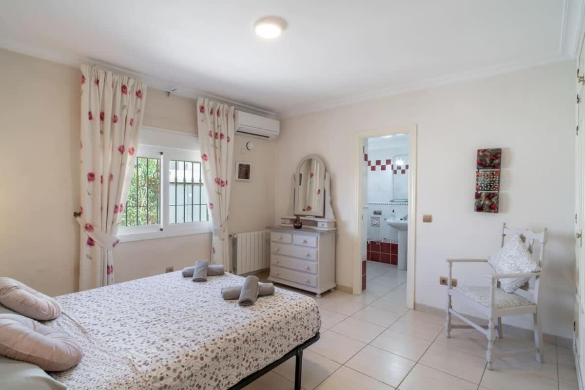 Ballyraine Nerja Exterior foto
