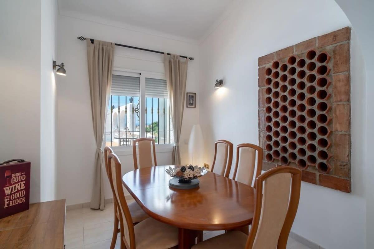 Ballyraine Nerja Exterior foto