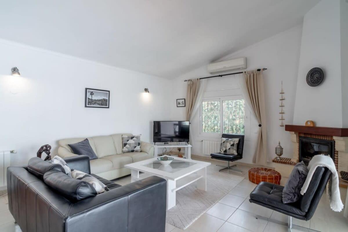 Ballyraine Nerja Exterior foto
