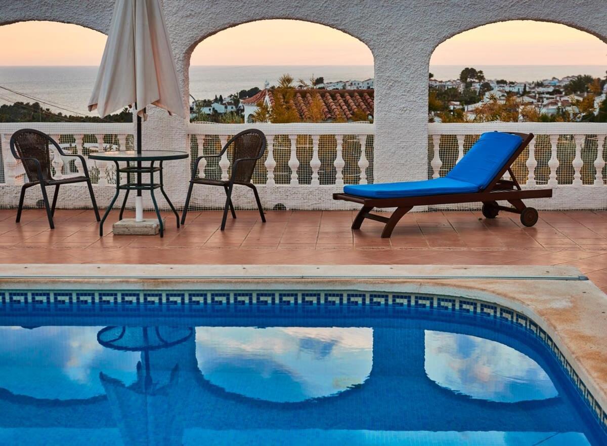 Ballyraine Nerja Exterior foto